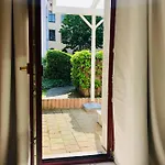 Mit Terrasse In Zwingernaehe - Hilger Dresden