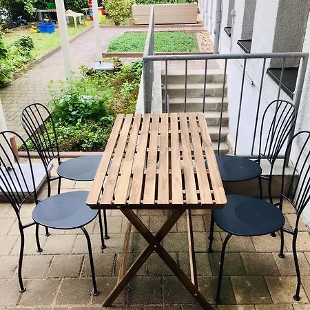 Mit Terrasse In Zwingernaehe - Hilger Lägenhet *
