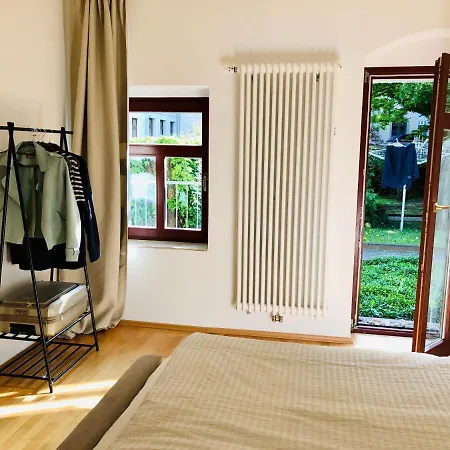 Apartman Mit Terrasse In Zwingernaehe - Hilger