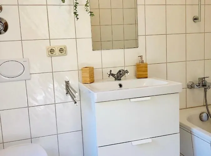 Mit Terrasse In Zwingernaehe - Hilger Apartman *