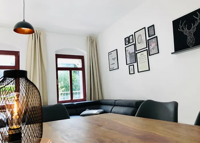 Mit Terrasse In Zwingernaehe - Hilger Apartman *